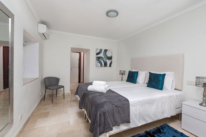 Image No.30-Villa de 12 chambres à vendre à Benahavis