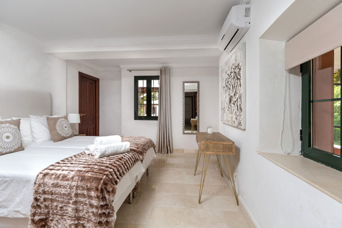 Image No.32-Villa de 12 chambres à vendre à Benahavis