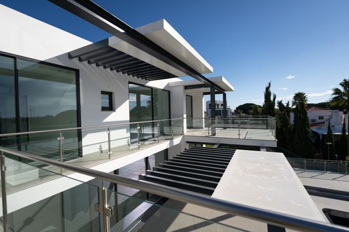 Image No.23-4 Bed Villa for sale