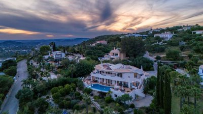 4854-693205-712851930b3075b7180938e680efb254b