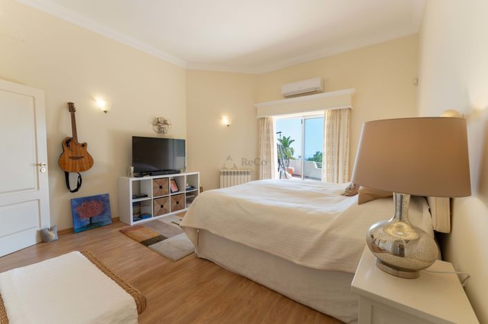 Image No.22-Villa de 4 chambres à vendre à Faro City