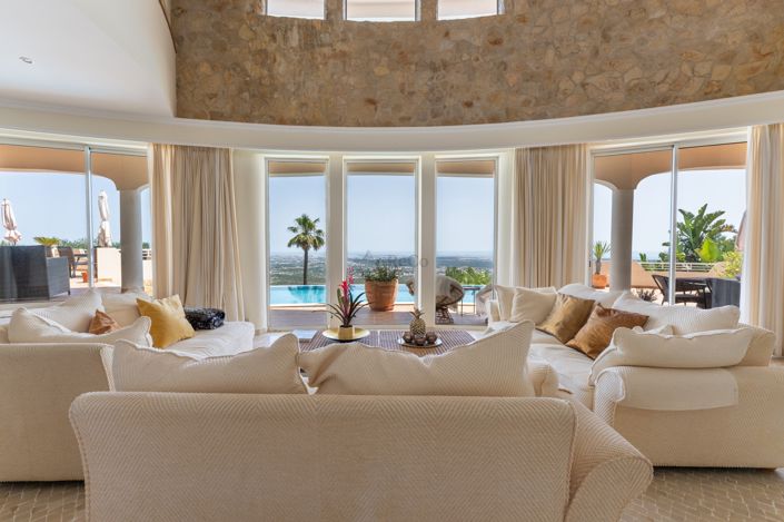 Image No.6-Villa de 4 chambres à vendre à Faro City