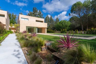 4854-693318-712851930b3075b7180938e680efb254b