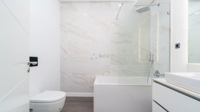 4854-693225-712851930b3075b7180938e680efb254b