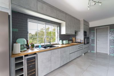 4854-693484-712851930b3075b7180938e680efb254b