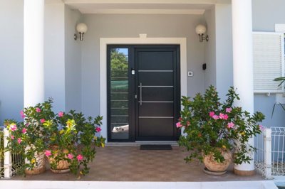 4854-693484-712851930b3075b7180938e680efb254b