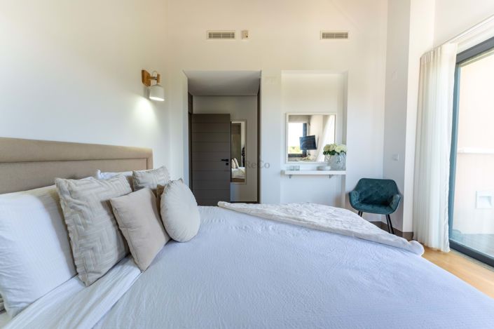 Image No.19-2 Bed Apartment for sale