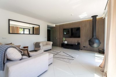 4854-693492-712851930b3075b7180938e680efb254b