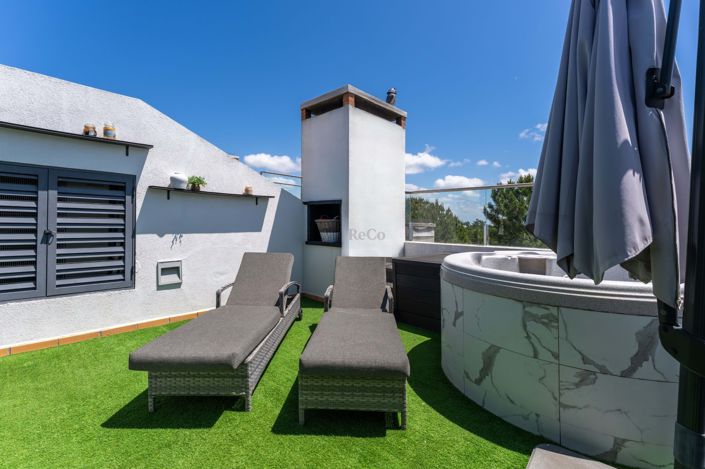 Image No.29-2 Bed Apartment for sale