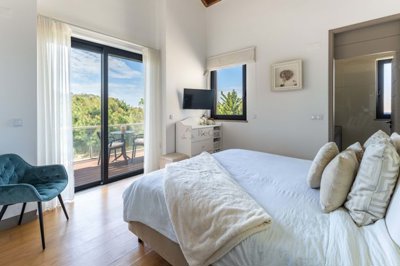 4854-693492-712851930b3075b7180938e680efb254b