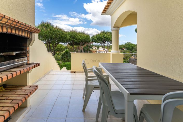 Image No.28-4 Bed Townhouse for sale