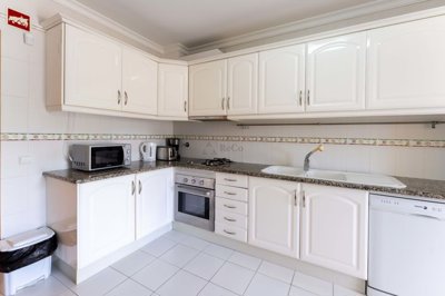 4854-693521-712851930b3075b7180938e680efb254b