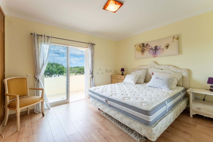 Image No.5-4 Bed Townhouse for sale