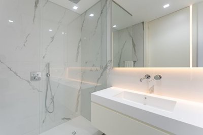 4854-693536-712851930b3075b7180938e680efb254b