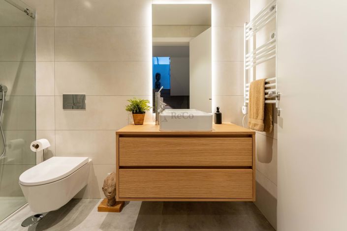 Image No.33-3 Bed Property for sale