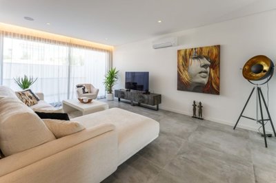 4854-693231-712851930b3075b7180938e680efb254b