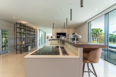 4854-693431-712851930b3075b7180938e680efb254b