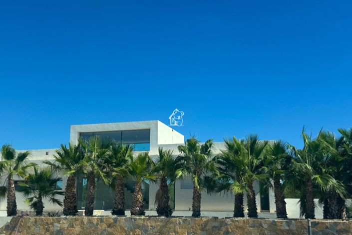 Image No.16-5 Bed Villa for sale