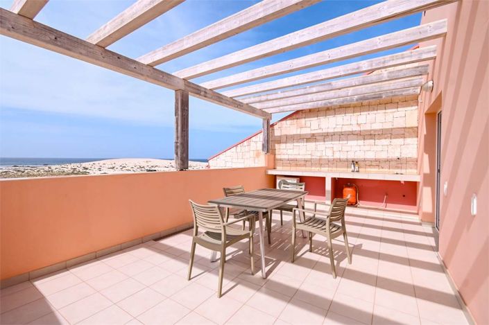 Image No.13-2 Bed Property for sale