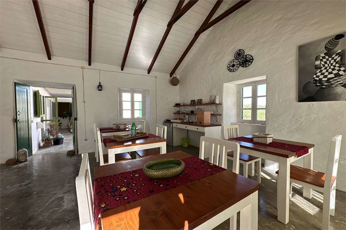 Image No.3-3 Bed Property for sale