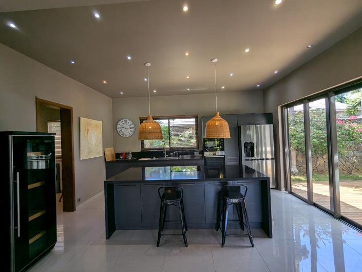 Image No.10-5 Bed Villa for sale