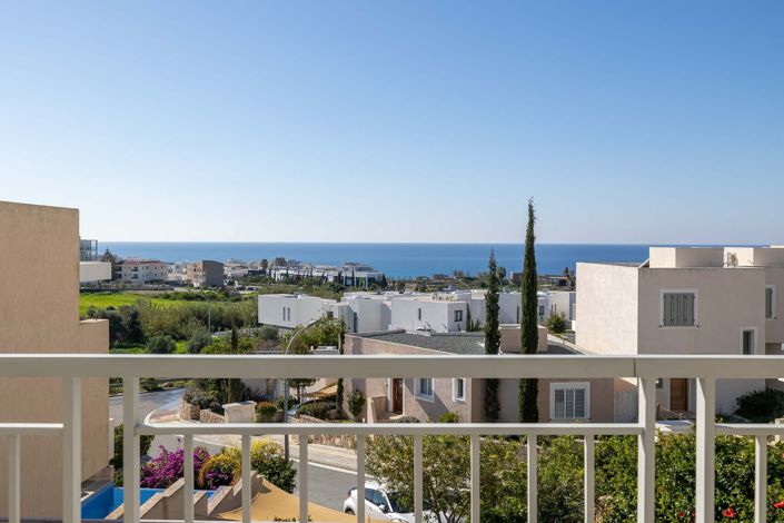 Image No.18-3 Bed House for sale