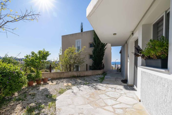 Image No.20-3 Bed House for sale