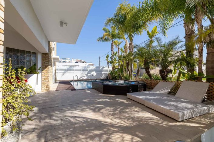 Image No.25-Maison de 6 chambres à vendre à Kapsalos