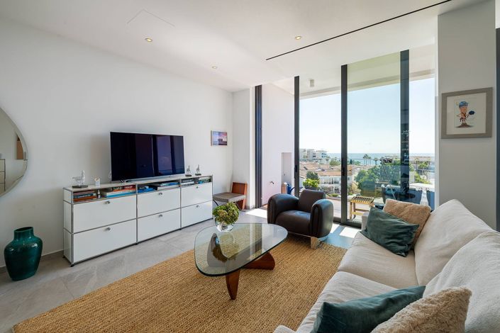 Image No.4-3 Bed Penthouse for sale