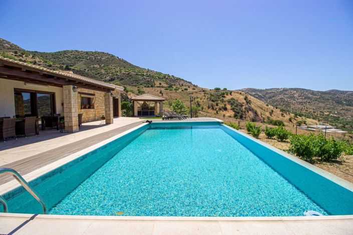 Image No.7-Villa de 4 chambres à vendre à Episkopi