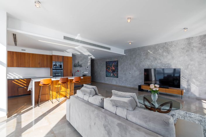 Image No.8-2 Bed Apartment for sale