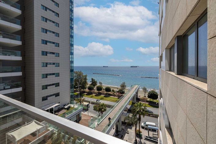 Image No.20-2 Bed Apartment for sale