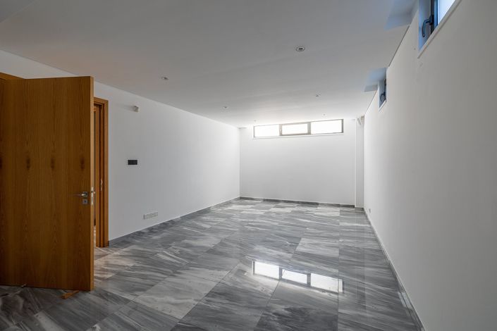 Image No.15-Maison de 4 chambres à vendre à Peyia