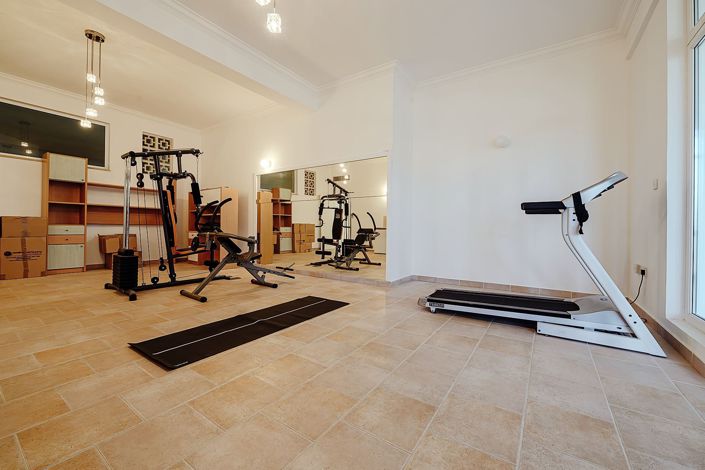 Image No.18-5 Bed Villa for sale