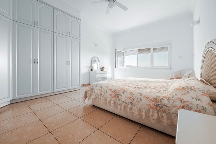 Image No.22-5 Bed Villa for sale