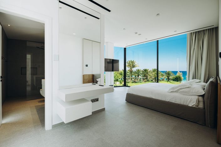 Image No.10-6 Bed Villa for sale