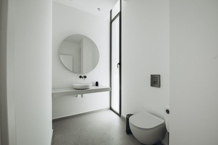 Image No.15-6 Bed Villa for sale