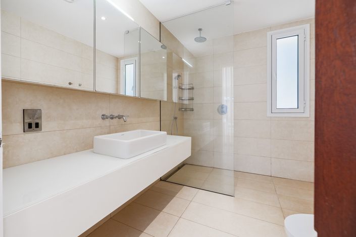 Image No.17-Villa de 4 chambres à vendre à Peyia