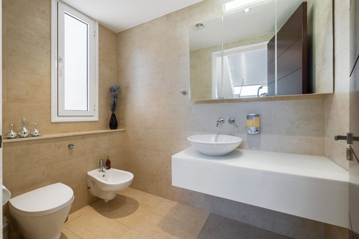 Image No.19-Villa de 4 chambres à vendre à Peyia