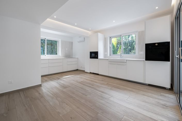 Image No.11-Maison de 4 chambres à vendre à Peyia