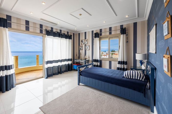 Image No.19-6 Bed Villa for sale