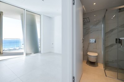 4aa0b945-1f6a-48d1-8839-2bc0422477a0