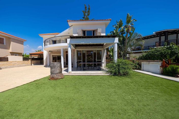 Image No.9-3 Bed House for sale