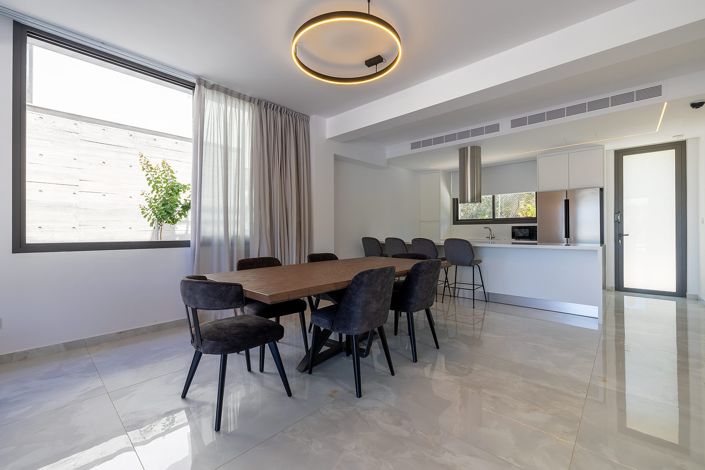 Image No.5-Maison de 4 chambres à vendre à Chlorakas