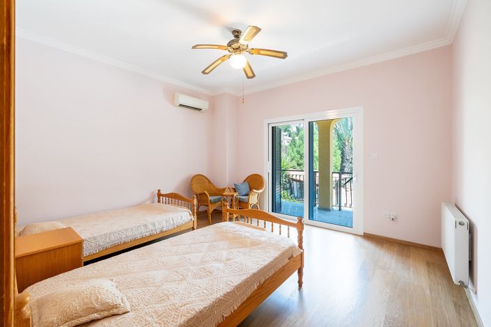 Image No.19-Maison de 4 chambres à vendre à Germasogeia