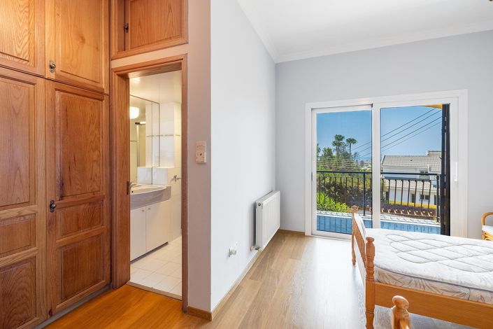 Image No.20-Maison de 4 chambres à vendre à Germasogeia