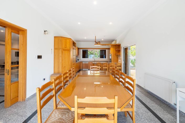 Image No.7-Maison de 4 chambres à vendre à Germasogeia