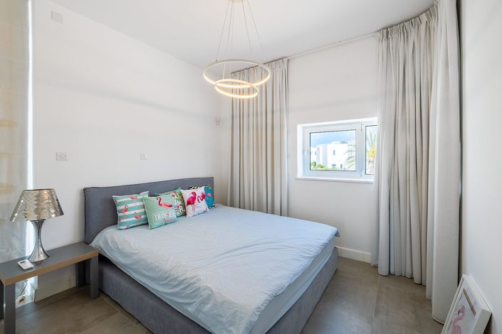 Image No.14-4 Bed Villa for sale