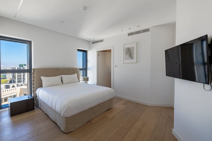 Image No.17-2 Bed Apartment for sale