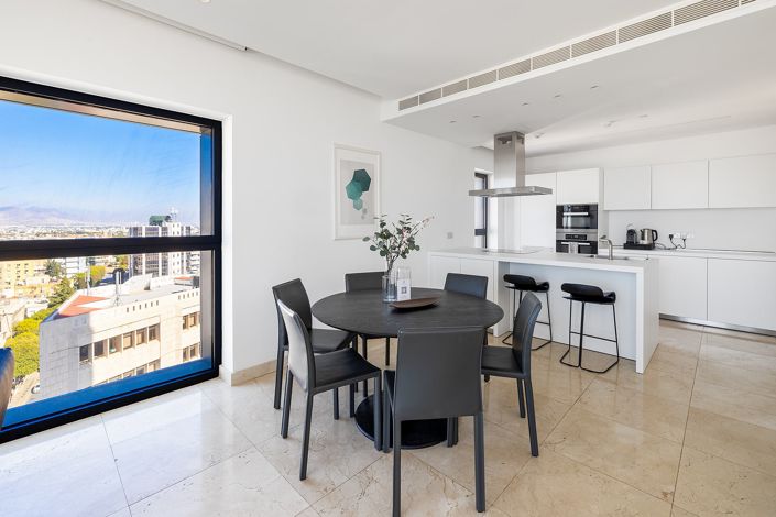 Image No.9-2 Bed Apartment for sale